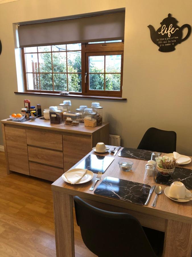 Manorlodge 特拉利 外观 照片